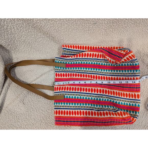 Bright and cheerful neon Indigenous style blanket tote bag w/snap closure - Picture 5 of 6